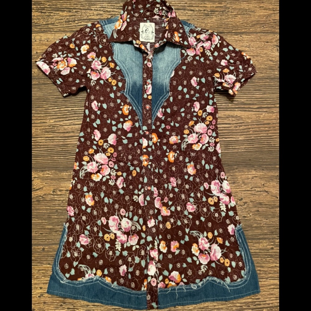 Free People medium ladies Western Top
